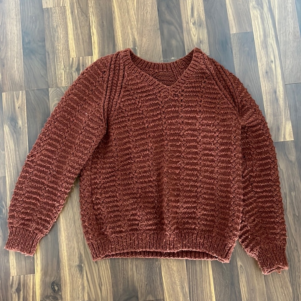 Rust colored chunky sweater